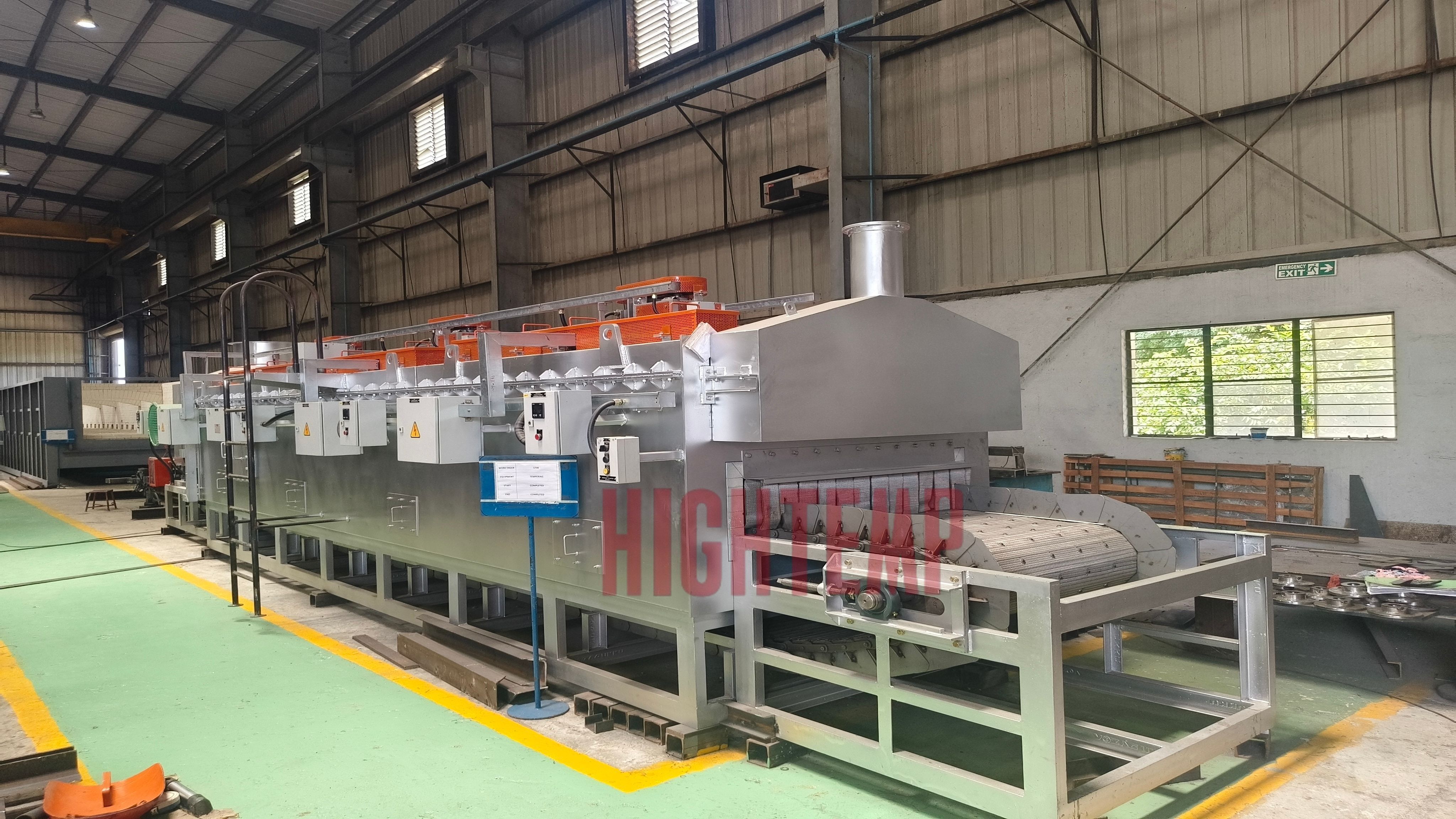 Atmosphere-Control-in-Continuous-Mesh-Belt-Furnaces